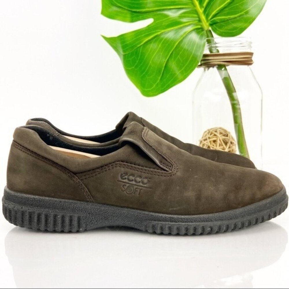 Ecco Womens Soft Slip On Shoes Size 38 7 Brown Suede Loafers Flats Casual Comfy